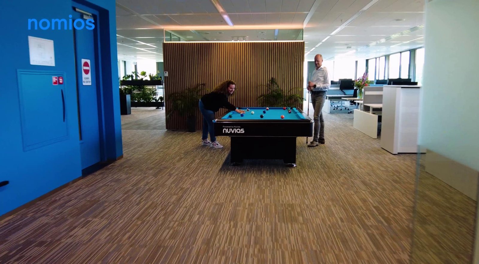 Corporate video nomios - Corporate Video - Geen categorie - Phil & Flo Creative Studio