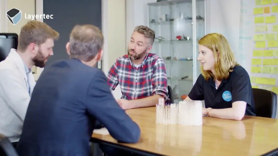 Layertec testimonial video phil en flo 1 - Video testimonial - Geen categorie - Phil & Flo Creative Studio