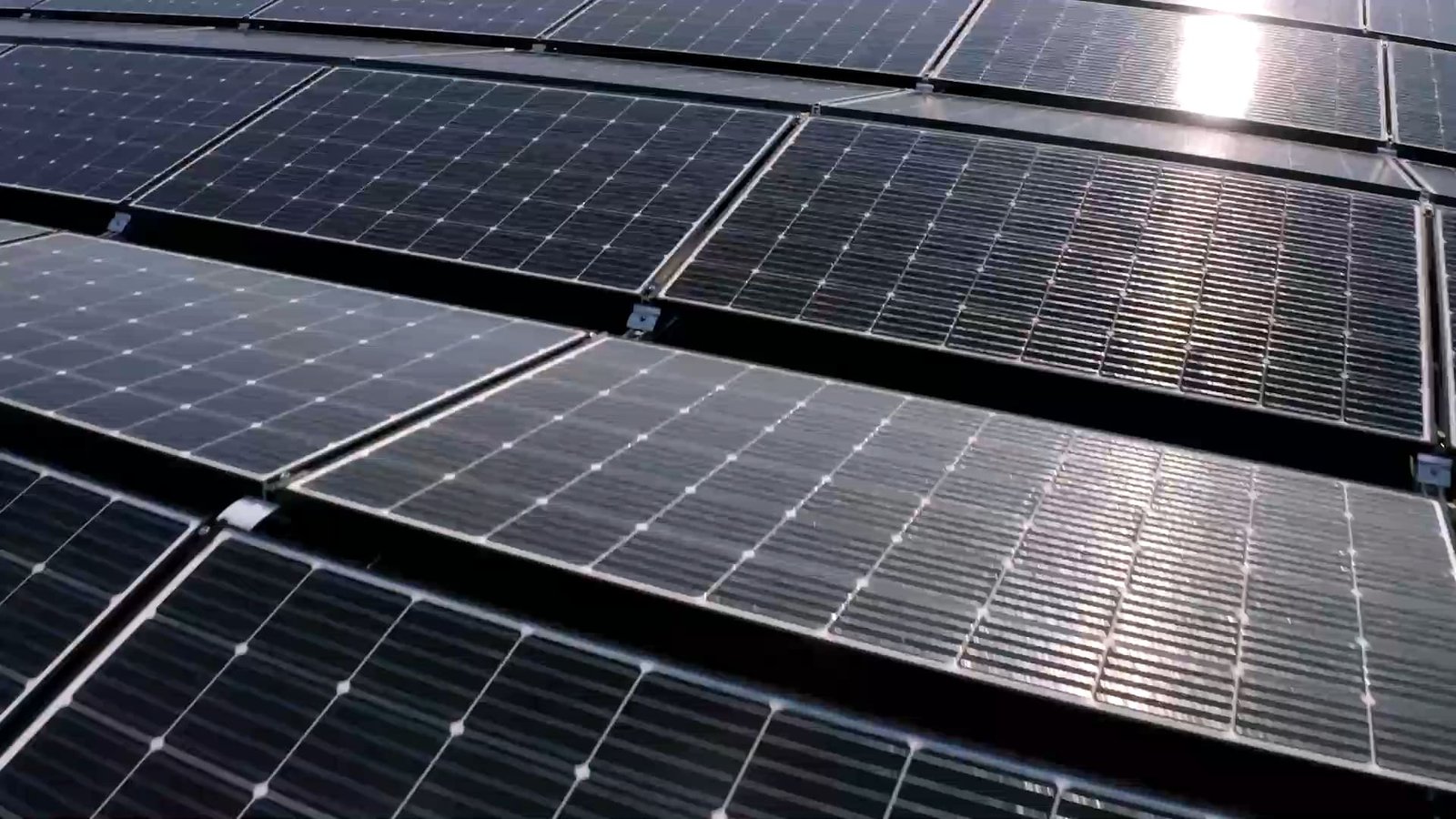 Youtube video laten maken elsun duurzame energie - Youtube video laten maken - Geen categorie - Phil & Flo Creative Studio