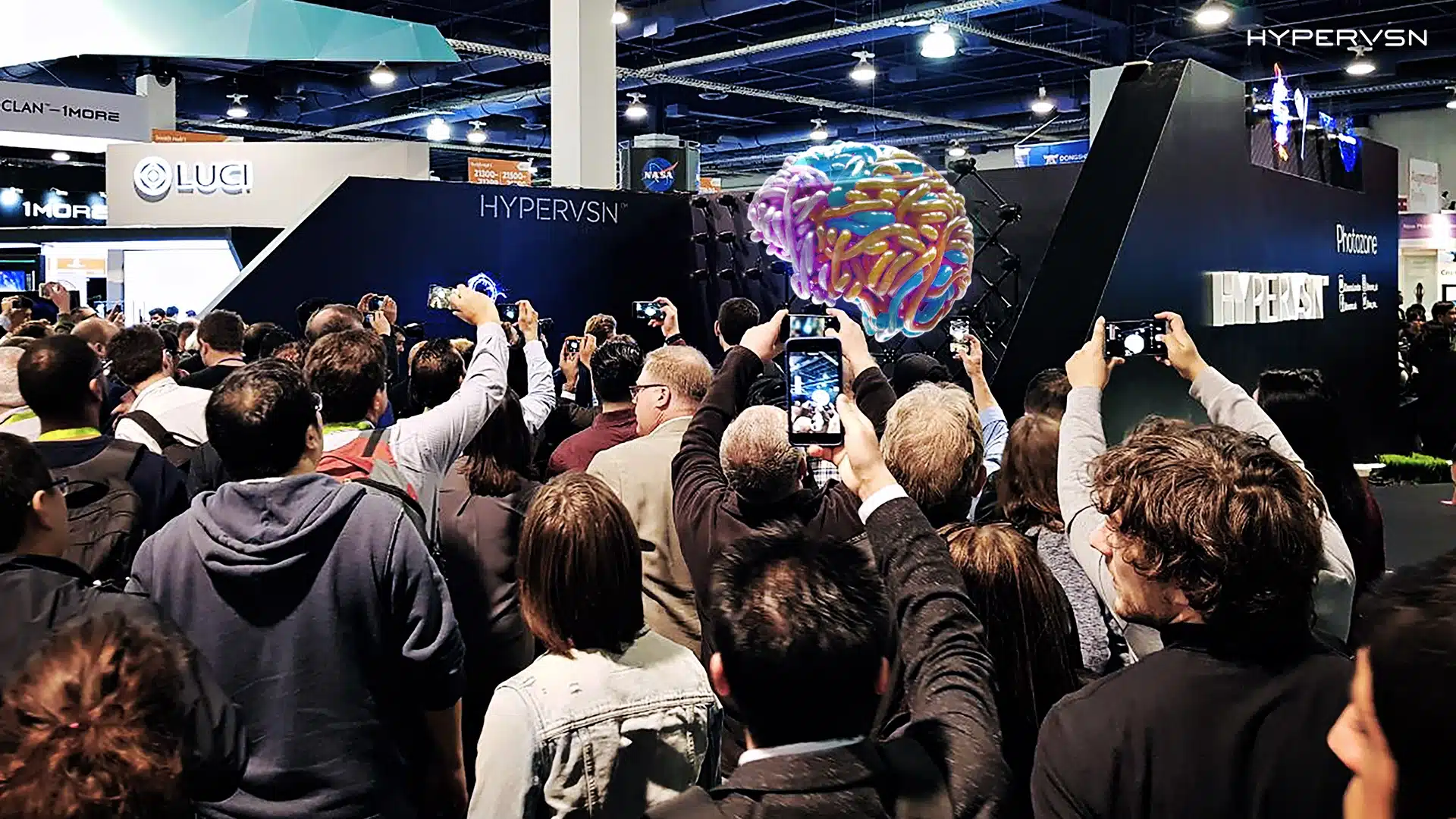 Hypervsn people59 phil en flo - HYPERVSN Hologram - Geen categorie - Phil & Flo Creative Studio