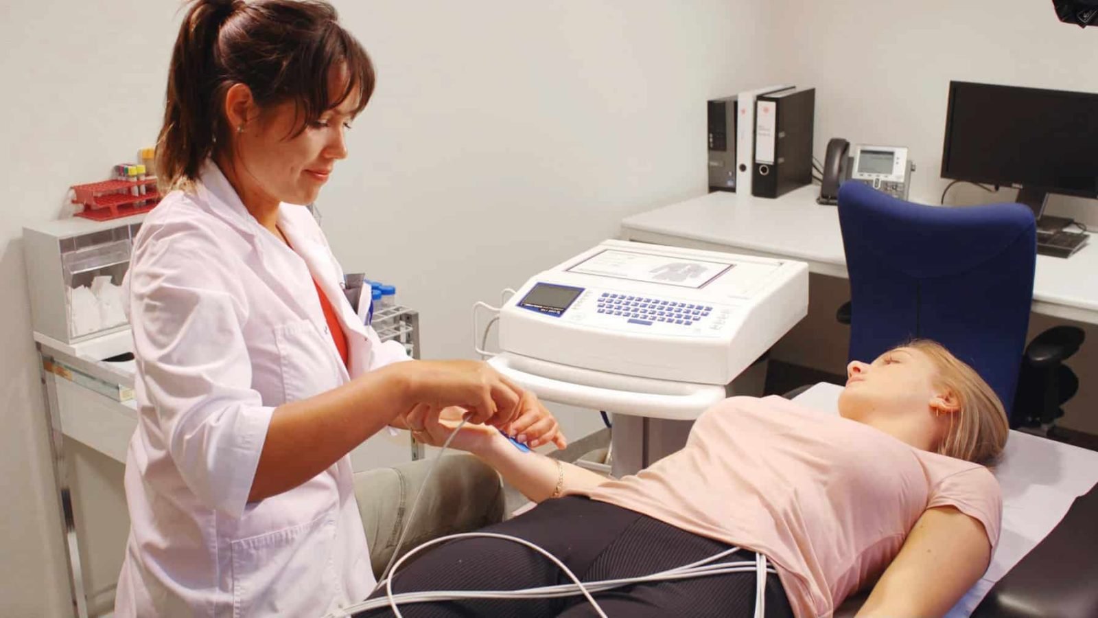 Icon corporate bedrijfsfilm phil en flo 3 - Bedrijfsvideo - Geen categorie - Phil & Flo Creative Studio